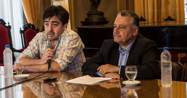 Intendentes ajustan el gasto político: uno dona el sueldo y otro vende auto oficial