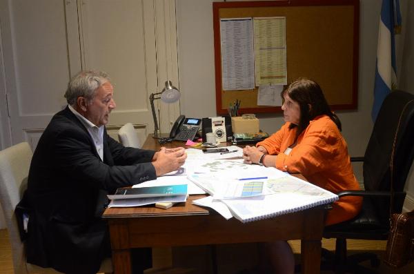 Rossi se reunió con la ministra Teresa García