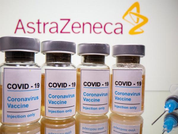 AstraZeneca hará pruebas adicionales a su vacuna tras un “milagroso” error