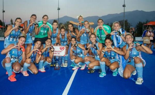  “Las Leonas”, las primeras de una larga lista de deportistas y artistas que pidieron “Un corazón para Isi”. – Instagram: @uncorazonparaisi –