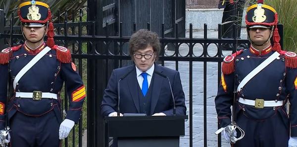 Milei en el acto por Malvinas: "Un país próspero es la condición para que el mundo escuche nuestro reclamo"