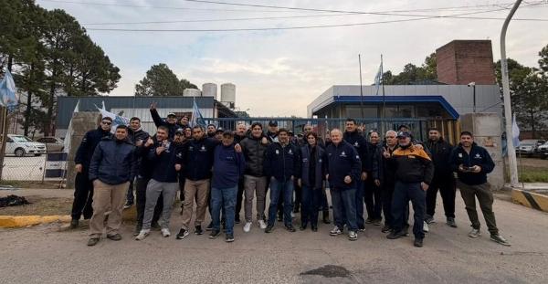Tensión en el Parque Industrial de Pilar: denuncian nuevos despidos y falta de pago de haberes