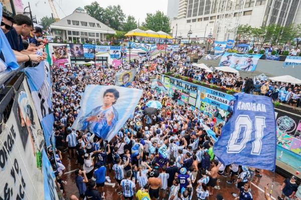 Odisea en EE. UU.: miles de argentinos varados y reventas de hasta 10.000 dólares para la final